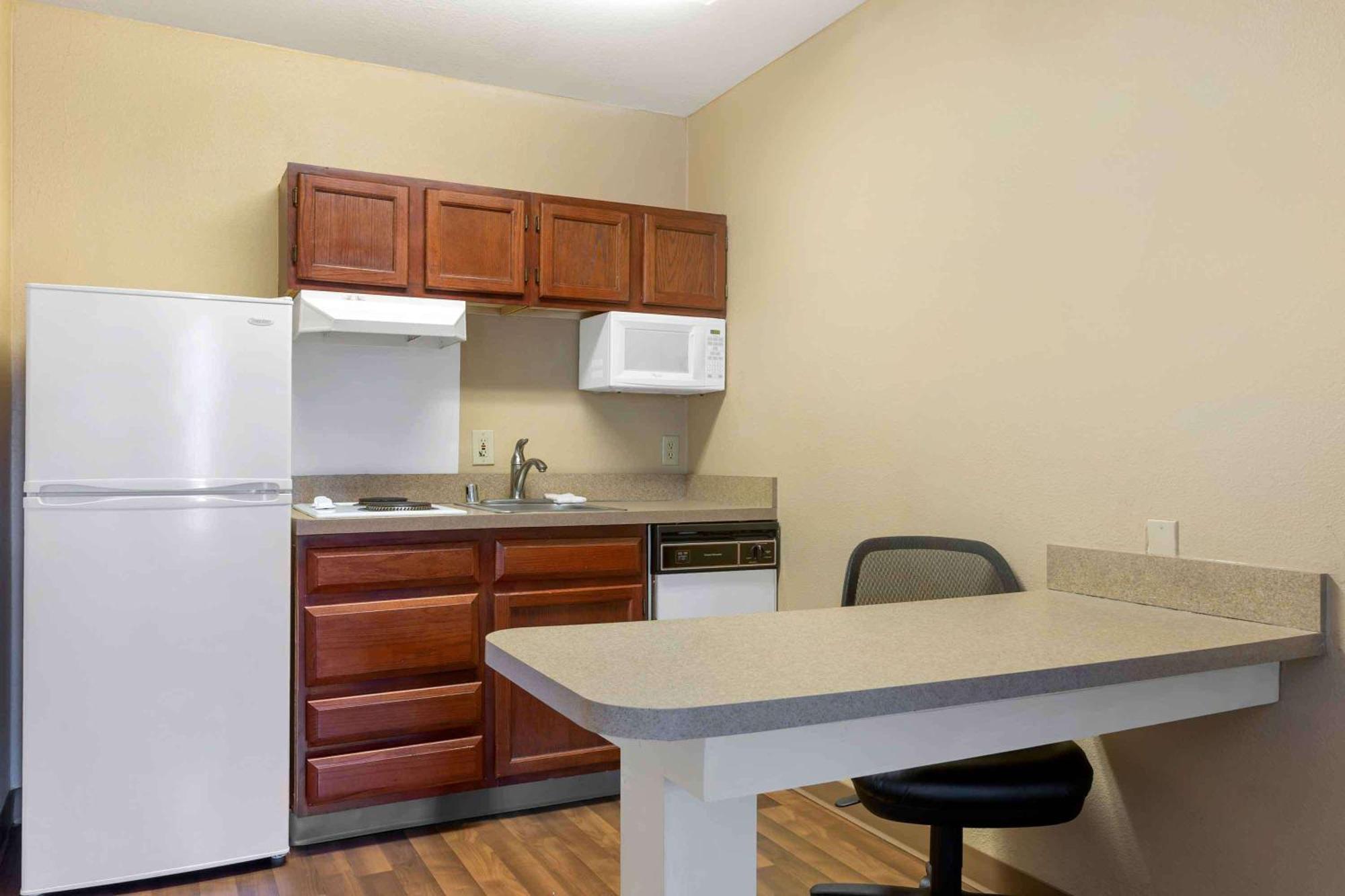Extended Stay America Select Suites - Phoenix - Airport - E Oak St Eksteriør billede