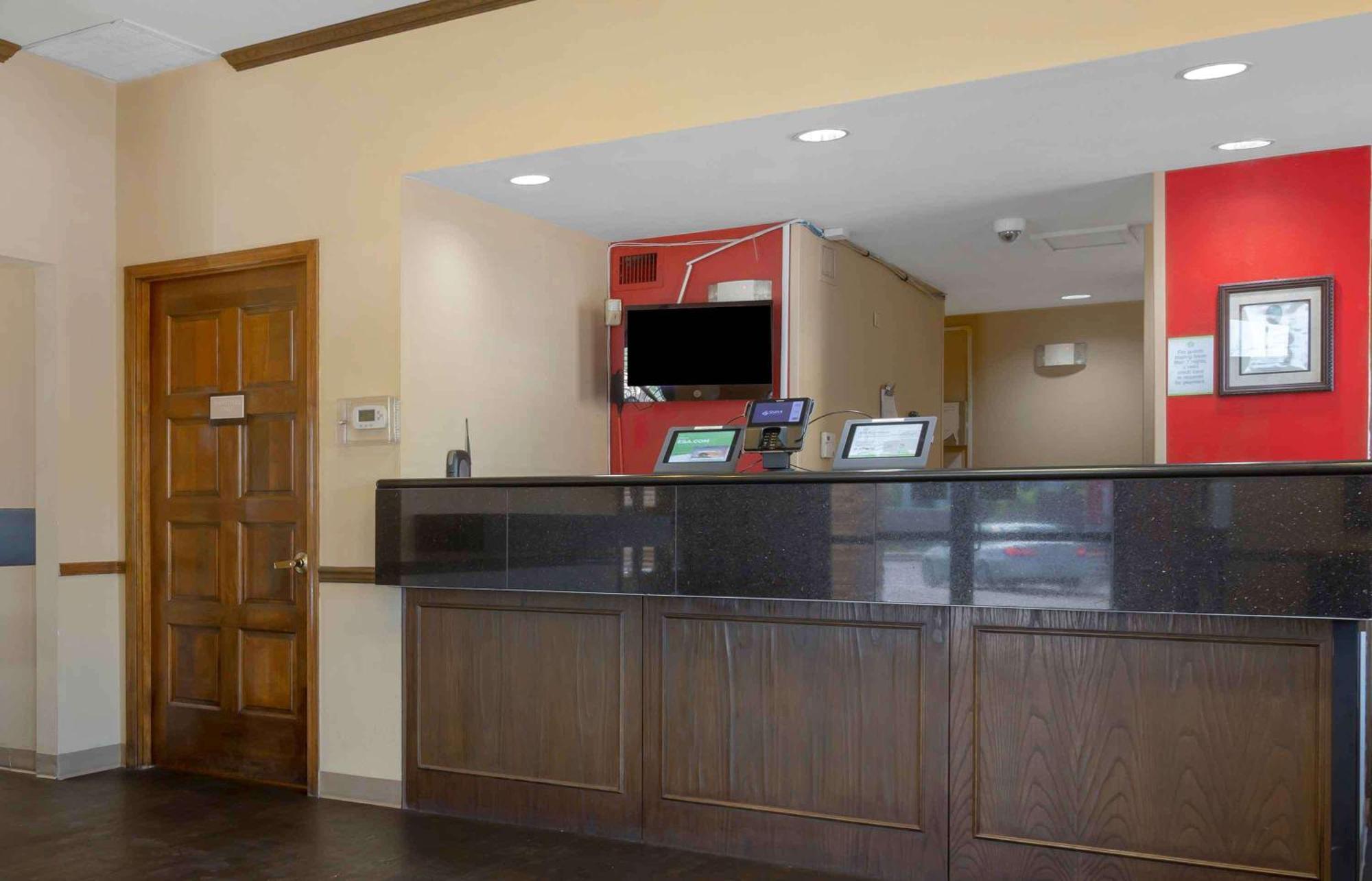 Extended Stay America Select Suites - Phoenix - Airport - E Oak St Eksteriør billede